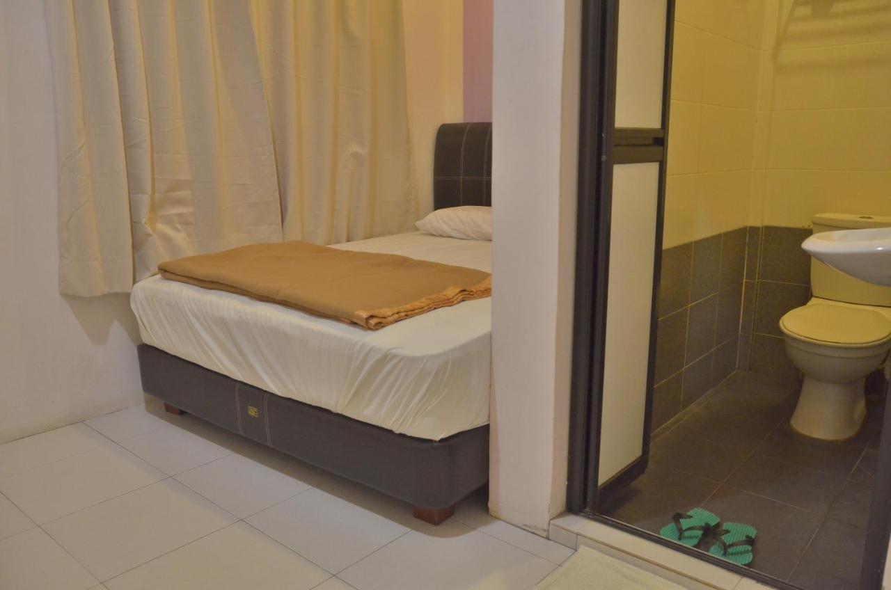 Sungai Lembing Yee Tai Cafe & Inn Eksteriør billede